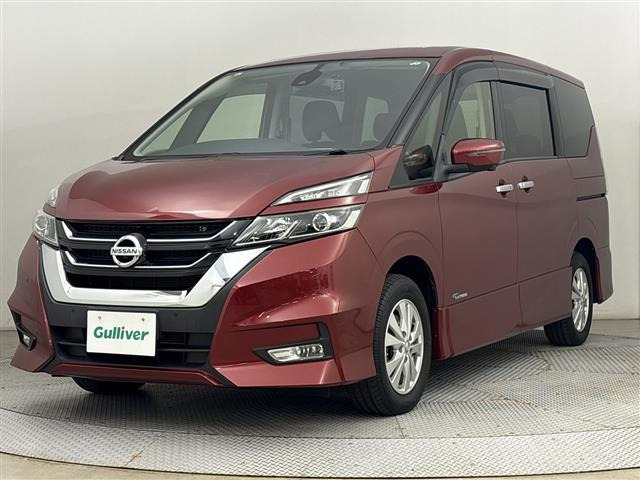 セレナ2.0 ハイウェイスター Vセレクション 4WD