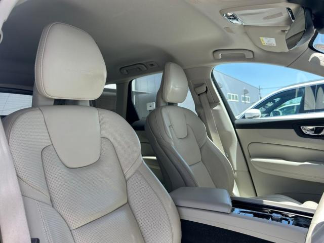 XC60D4 AWD インスクリプション ディーゼル 4WD