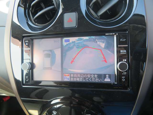 ノート1.2 e-POWER X FOUR 4WD