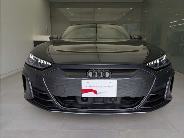 e-tron GT クワトロ4WD