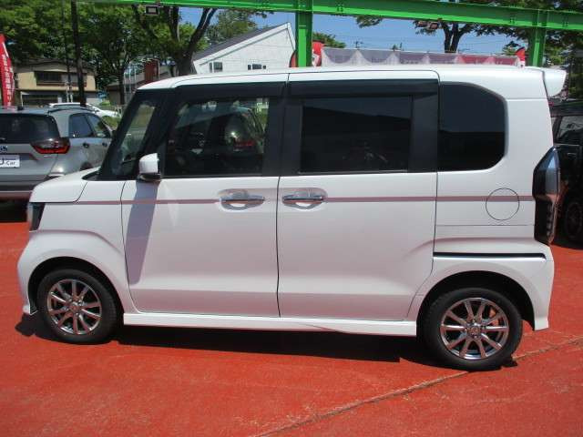 N-BOXカスタムL 4WD