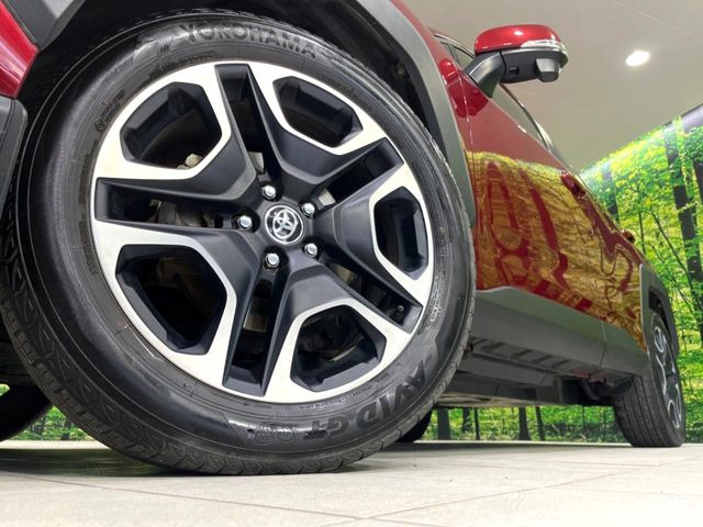 �y����19�C���`�A���~�z�C�[���z�O�ςɃ}�b�`���������A���~�z�C�[���𑕒����Ă���܂��B�e��ЊO�A���~�z�C�[����A�X�^�b�h���X�^�C�����戵�����Ă���܂��B���񂲑��k����������