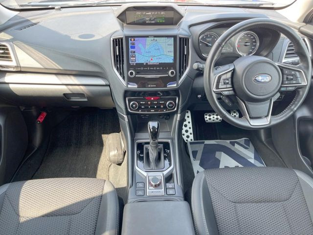 フォレスター2.0 アドバンス 4WD
