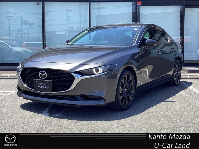 MAZDA3セダン