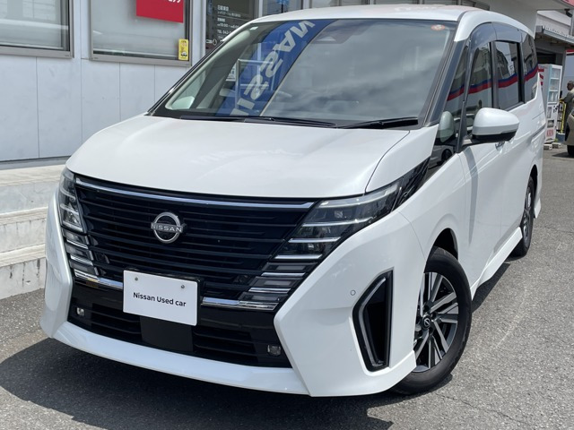 セレナ1.4 e-POWER ハイウェイスターV