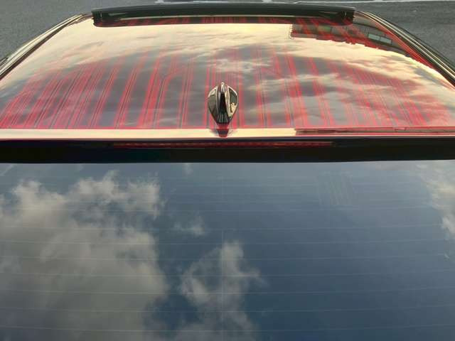 気になるお車がありましたら右の電話番号から直接お店にお問い合わせください。支払方法から車両情報、状態までなんでもご説明させて頂きます。スタッフ一同ご連絡お待ちしております。