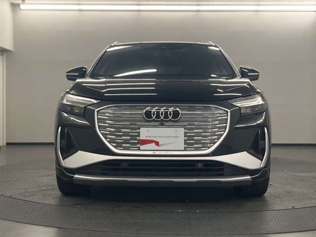 Q4 e-tron40 Sライン