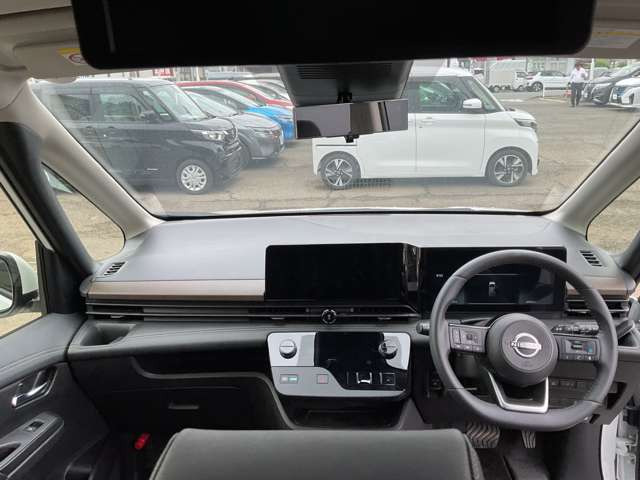セレナ1.4 e-POWER ハイウェイスターV