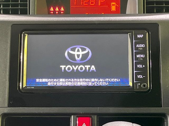 �y�����i�r�z�l�C�̏����i�r�𑕔����Ă���܂��B�i�r�̎g���₷���͂������A�I�[�f�B�I�@�\���[��!�L�����v�◷�s�͂������A�ʋ΂┃�����ȂǕ��i�̃h���C�u���y�����Ȃ�͂���
