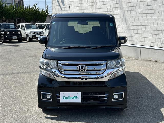 N-BOXカスタムG SSパッケージ 4WD