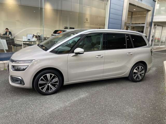 グランドC4ピカソシャイン ブルーHDi ディーゼル