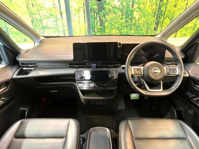セレナ1.4 e-POWER ハイウェイスターV 90周年記念車