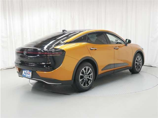 クラウンクロスオーバー2.4 RS アドバンスト E-Four advanced 4WD
