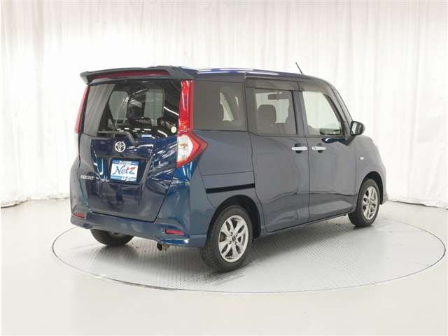 ルーミー1.0 X 4WD