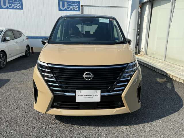 セレナ1.4 e-POWER ハイウェイスターV