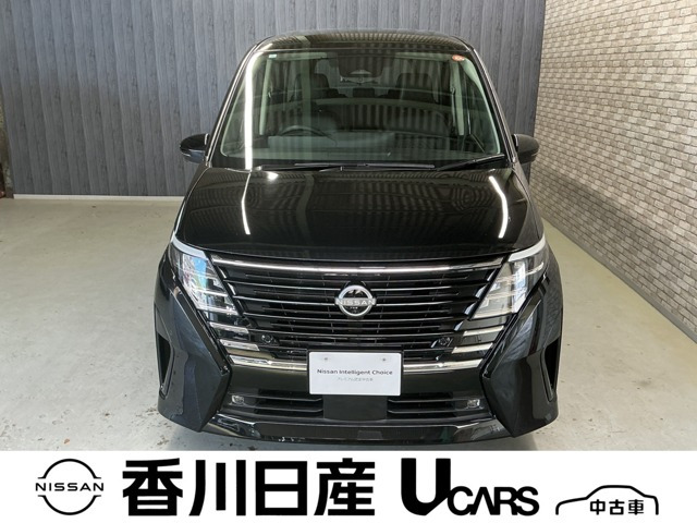 セレナ1.4 e-POWER ハイウェイスターV