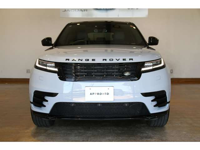 レンジローバーヴェラールダイナミック SE 2.0L D200 ディーゼル 4WD