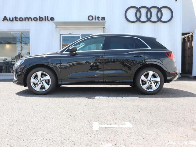 Q335 TFSI アドバンスド
