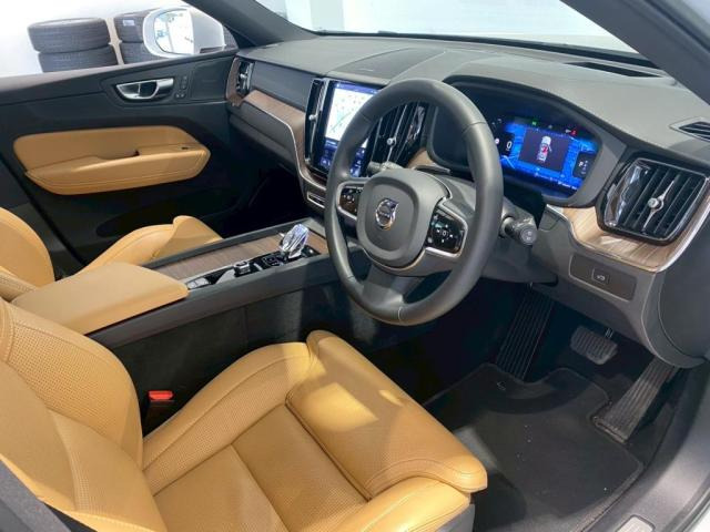 XC60アルティメット B5 AWD 4WD