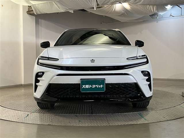 クラウンスポーツ2.5 Z E-Four 4WD