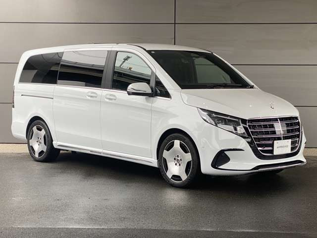 VクラスV220d エクスクルーシブ ロング プラチナスイート