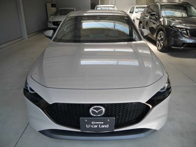 MAZDA3ファストバック2.0 20S バーガンディ セレクション 4WD