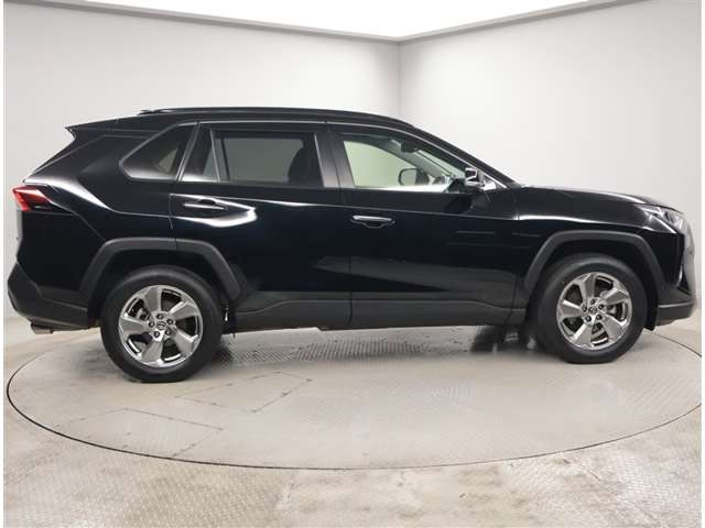 RAV42.5 ハイブリッド G E-Four 4WD