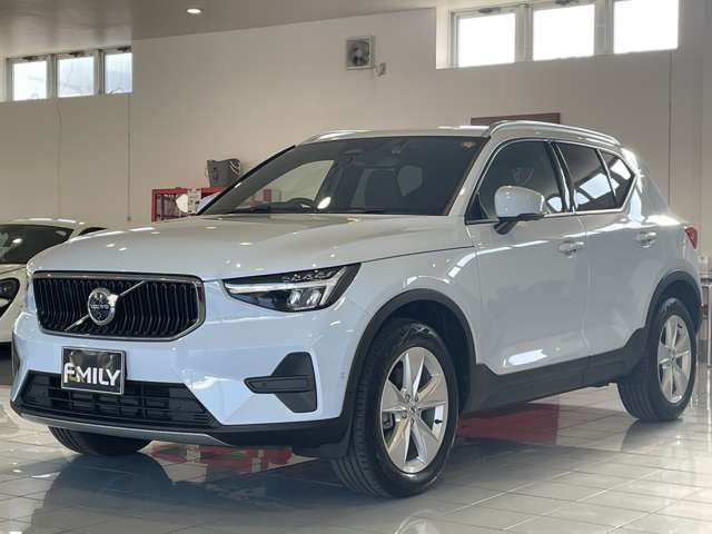 XC40プラス B3