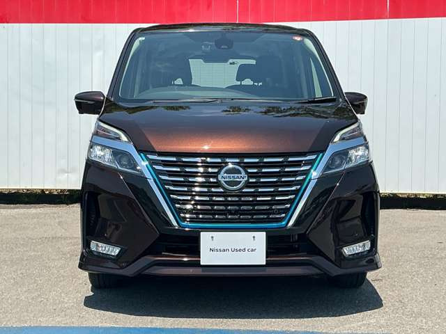 セレナ1.2 e-POWER ハイウェイスターV