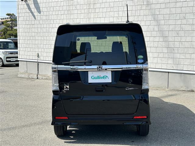 N-BOXカスタムG SSパッケージ 4WD