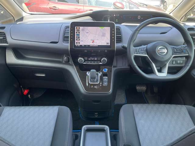 セレナ1.2 e-POWER ハイウェイスターV