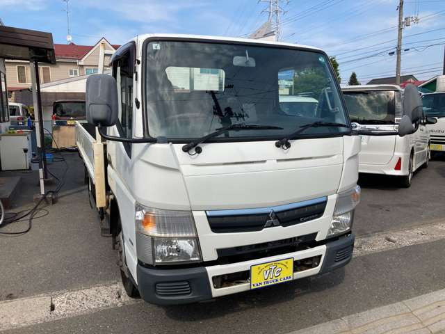キャンター3.0 ロング 全低床 ディーゼル 4WD