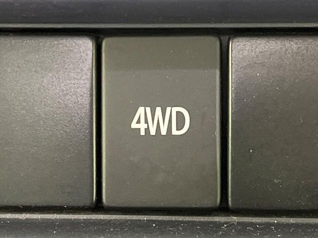 4WD�̂��Ԃł��̂ŁA�ᓹ�ł����S�ł���~��n�n��ɂ��Z�܂��̕��ȊO�ɂ��A�E�B���^�[�X�|�[�c����̕���~��n��֋A�Ȃ����@�������ɂ���������!