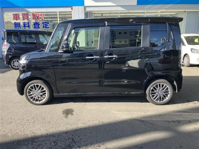 N-BOXカスタムターボ 4WD