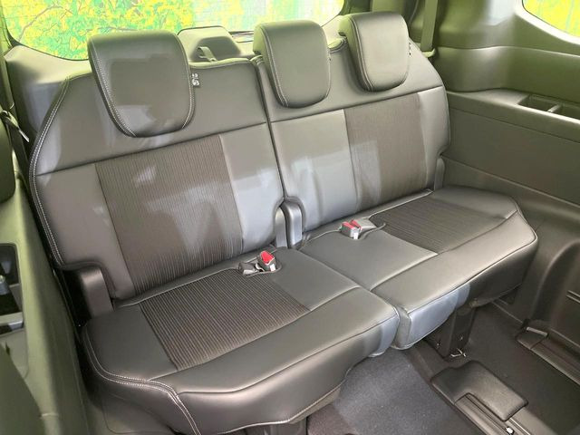 3��ڃV�[�g�͂�������ԗǍD����l�ł��������ƍ����Ē����܂��̂ŁA��l���ł̂��o���������N���N�ł��􂲉Ƒ��ŁA�C�̒m�ꂽ���ԂŁA�h���C�u�ɍs���̂��y���݂ł��ˁ�