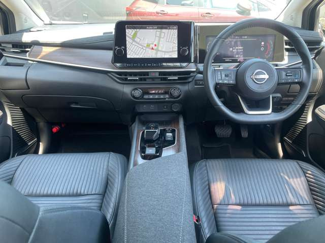 ノートオーラ1.2 G レザーエディション