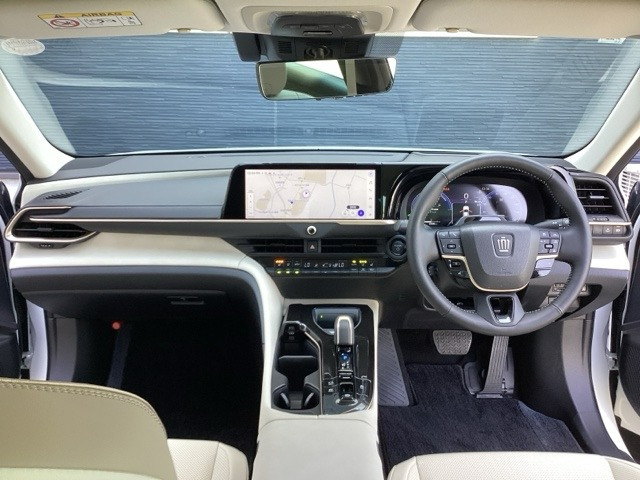クラウンクロスオーバー2.5 Z E-Four 4WD