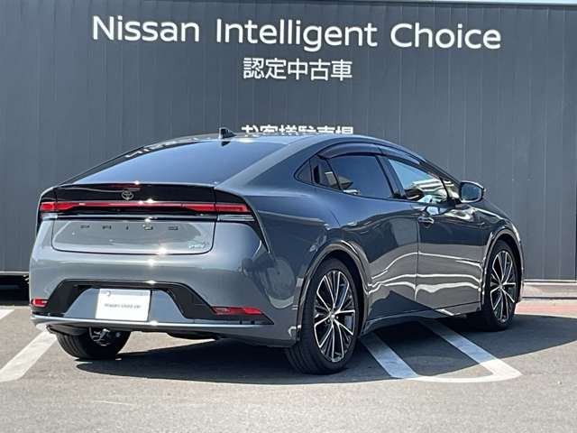 プリウス2.0 Z