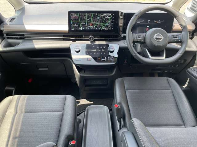 セレナ1.4 e-POWER ハイウェイスターV