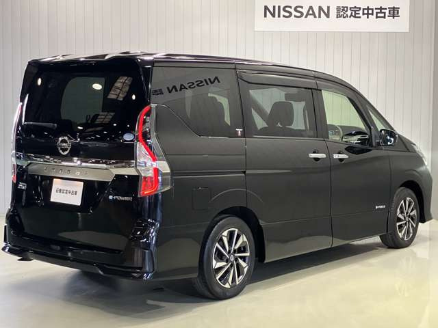 セレナ1.2 e-POWER ハイウェイスターV