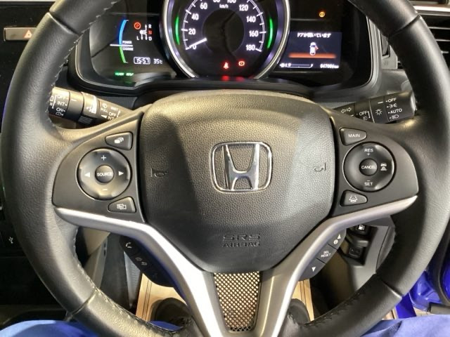 フィット1.5 ハイブリッド L ホンダセンシング