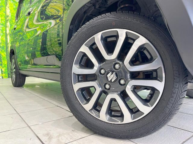 �y���������C���`�A���~�z�C�[���z�O�ςɃ}�b�`���������A���~�z�C�[���𑕒����Ă���܂��B�e��ЊO�A���~�z�C�[����A�X�^�b�h���X�^�C�����戵�����Ă���܂��B���񂲑��k����������