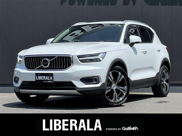 XC40B4 AWD インスクリプション 4WD