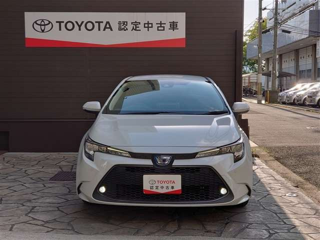 カローラツーリング1.8 ハイブリッド S