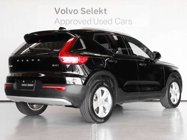 XC40プラス プロ B4 AWD 4WD
