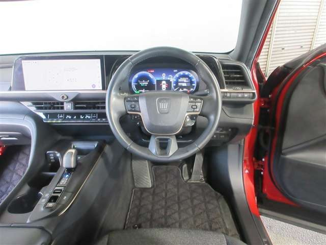 クラウンクロスオーバー2.5 G アドバンスト E-Four 4WD