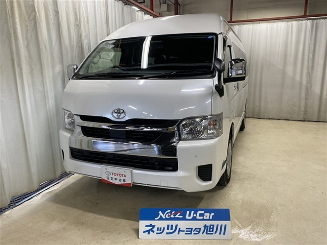 ハイエース2.7 グランドキャビン 4WD