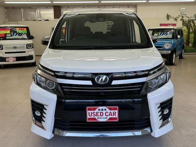 ヴォクシー2.0 ZS 煌II 4WD