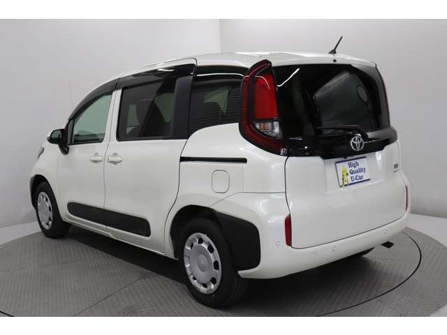 シエンタハイブリッド 1.5 G E-Four 4WD