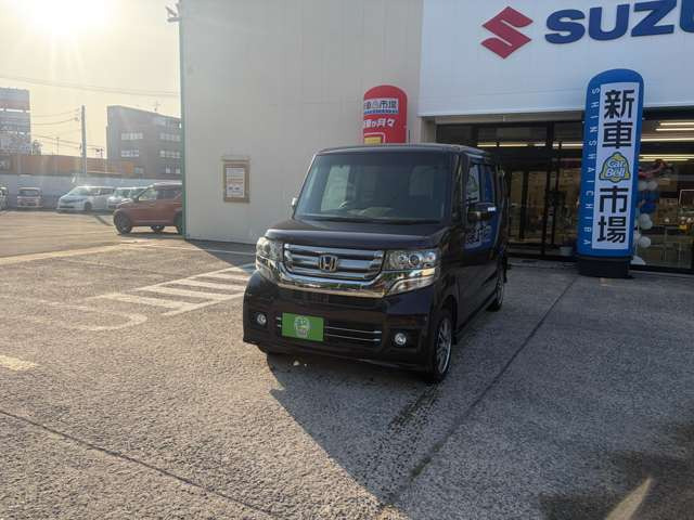 N-BOXカスタムG Lパッケージ 4WD